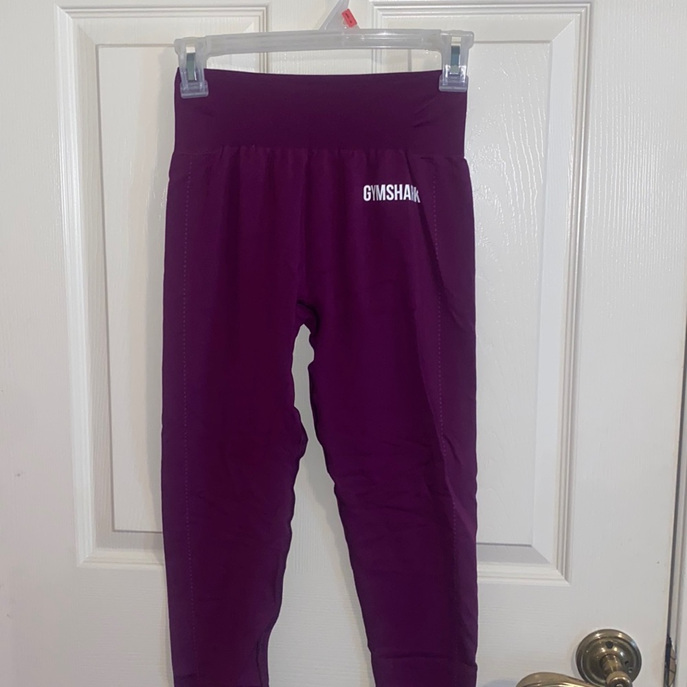 Wine color leggings
